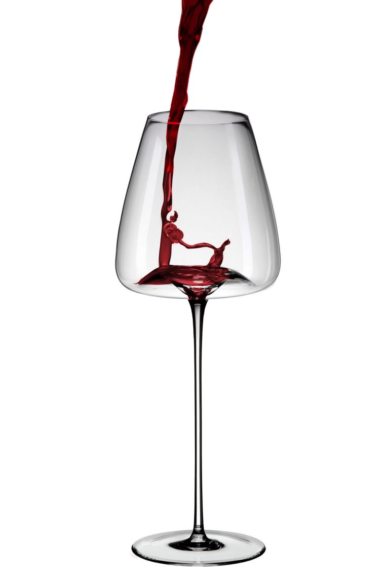 mundgeblasenes Rotweinglas von Zieher