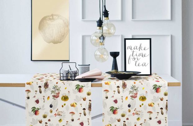 Leinendecken mit Herbstmotiven